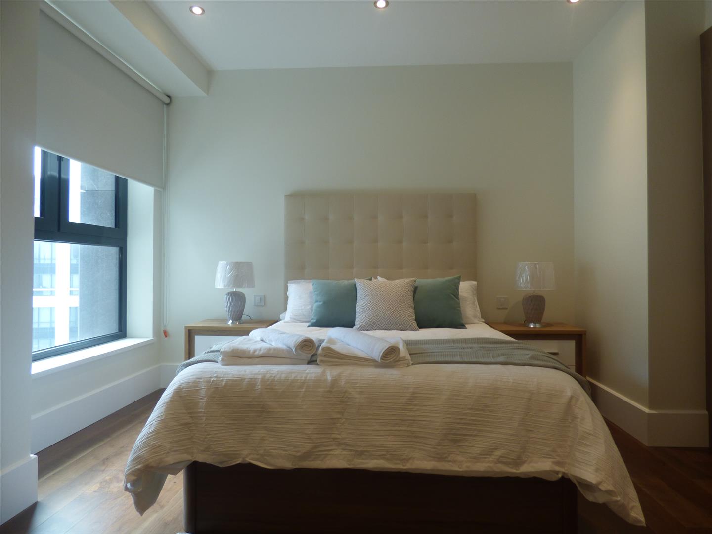  Image of Apartment - 1 Bedrooms - 2 Bathrooms for Rental in Midtown-Gibraltar, Image 8